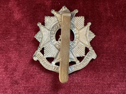 WW2 Bedfordshire & Hertfordshire regiment cap badge