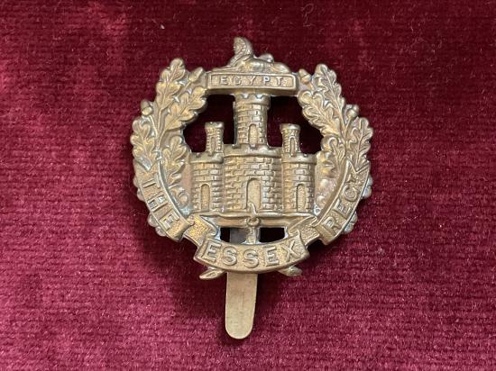 Gradia Militaria -  WW1 brass economy The Essex Regiment cap badge