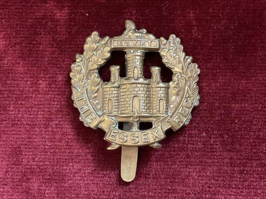 Gradia Militaria -  WW1 brass economy The Essex Regiment cap badge