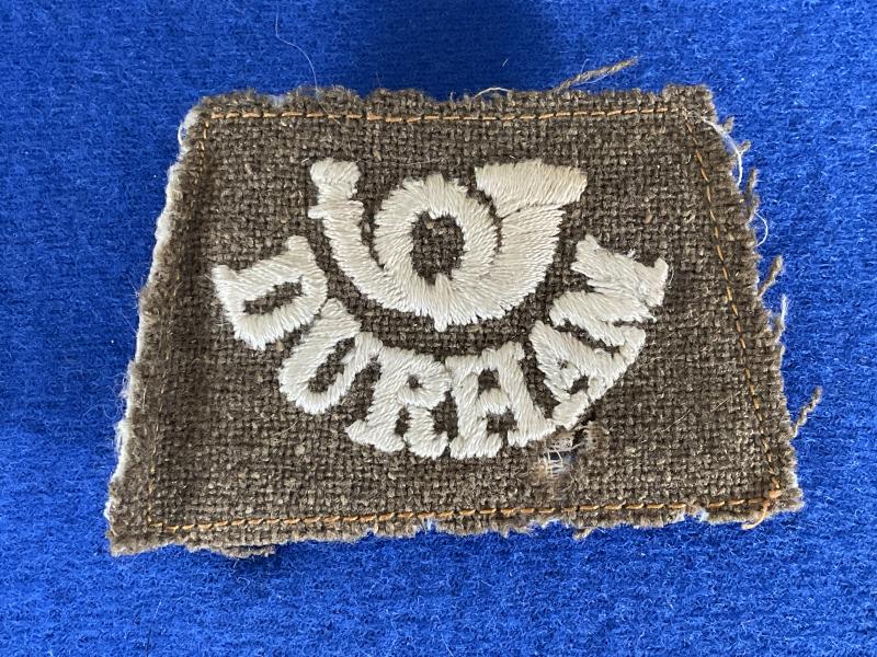 Gradia Militaria -  WW1 Durham Light Infantry cloth slip on title