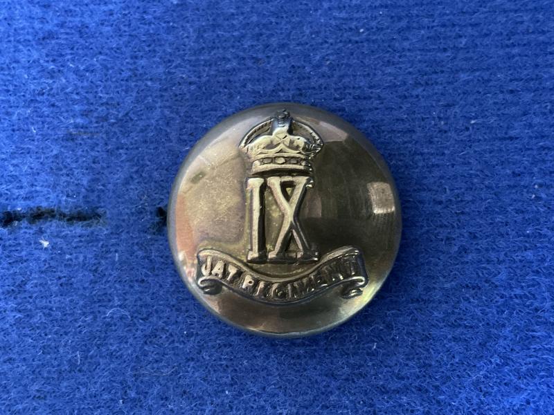 Gradia Militaria -  WW2 9th Jat Regiment large brass button