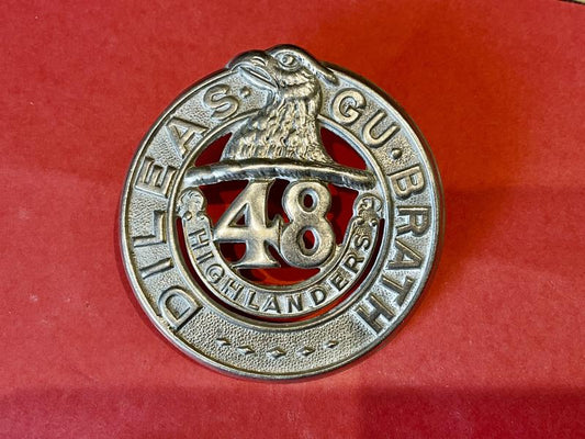 Gradia Militaria -  48th Highlanders of Canada glengarry badge