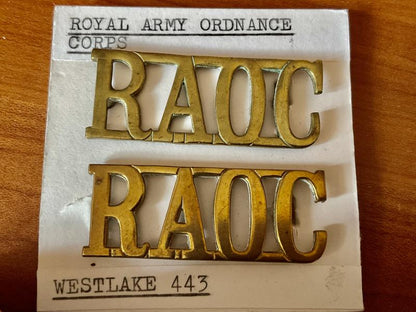 Gradia Militaria -  WW2 R.A.O.C (Royal Army Ordnance Corps) shoulder titles