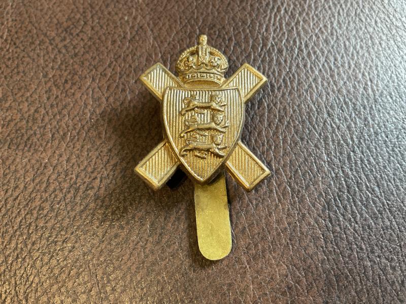 Gradia Militaria -  Royal Jersey Light Infantry cap badge