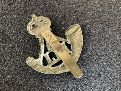 WW1/2 Durham Light Infantry cap badge