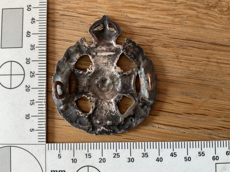 Gradia Militaria -  WW1 Officers Rifle Brigade cap badge