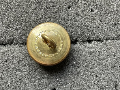 3rd Madras Regt 20mm brass button by GAUNT
