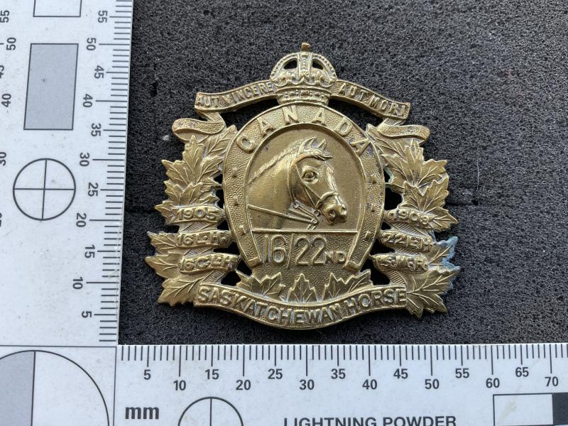 Gradia Militaria -  16/22nd Saskatchewan Horse cap badge