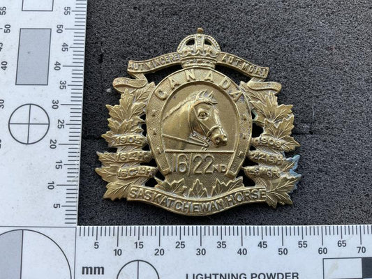 Gradia Militaria -  16/22nd Saskatchewan Horse cap badge