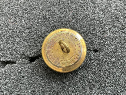 Military Knights of Windsor, Coatee button