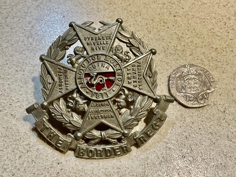 Gradia Militaria -  Victorian The Border Regiment helmet plate centre