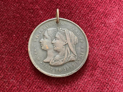 1897 Australias Diamond Jubilee celebration medallion