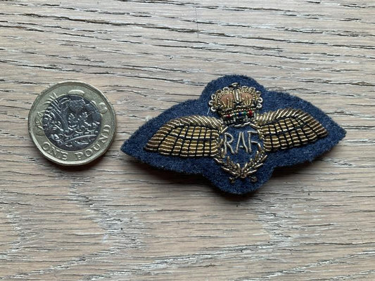 Gradia Militaria -  Post 1952 R.A.F Mess dress pilots wings