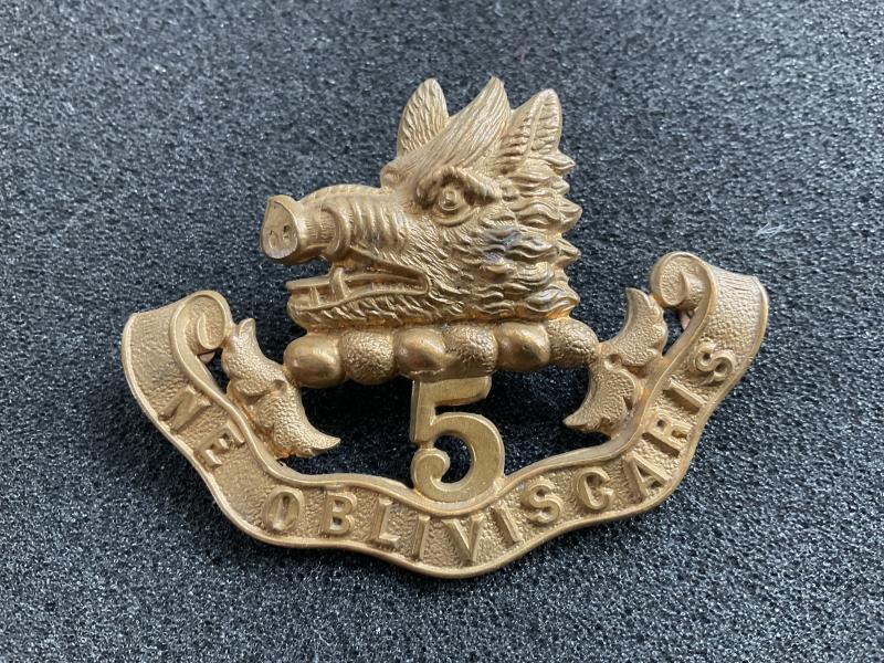 Gradia Militaria -  5th Royal Scots of Canada Glengarrry badge 1900-04