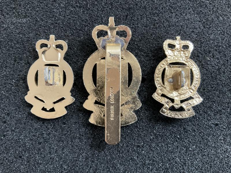 Anodised R.A.O.C (Tonanti version) cap badge and collars