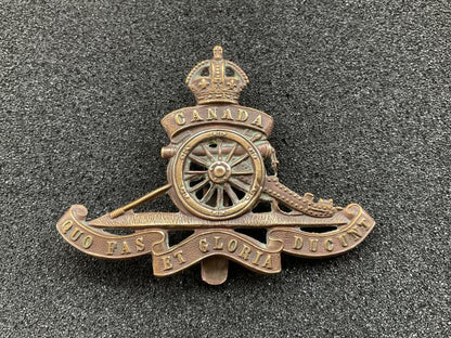 Gradia Militaria -  Royal Canadian Artillery cap badge