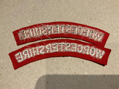WW2 WORCESTERSHIRE Regt cloth shoulder titles