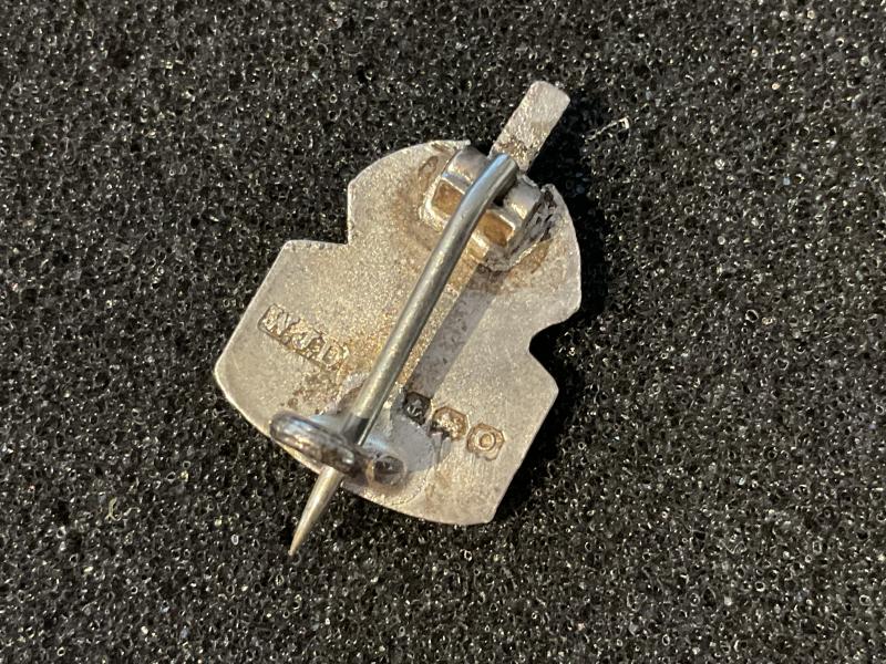 Miniature 1938 hallmarked brooch backed A.R.P badge