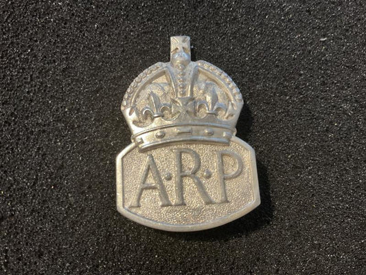 Gradia Militaria -  1939 dated silver A.R.P brooch back lapel badge