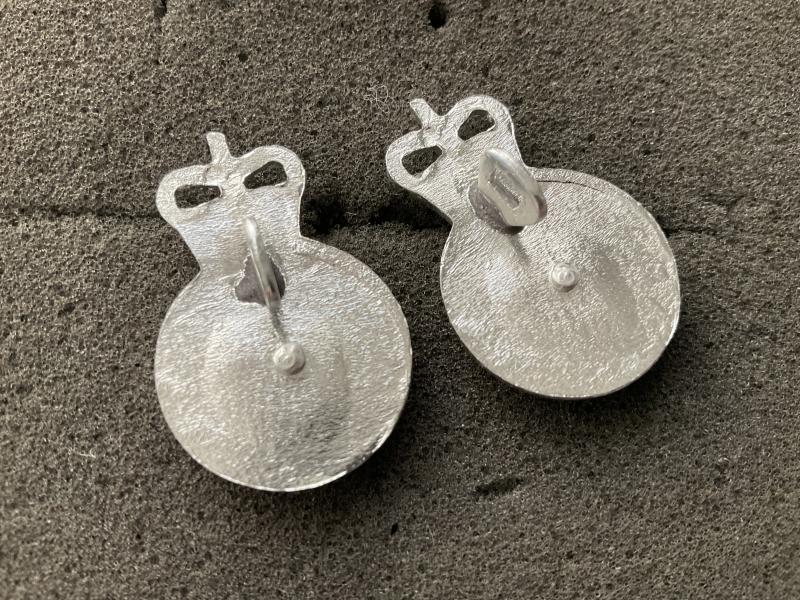 Yorkshire Volunteers anodised collar badges