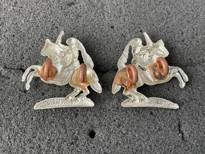 Fife & Forfar Yeomanry white metal collar badges