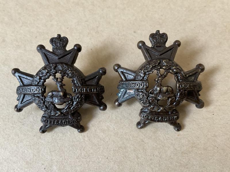 Post 1952 Sherwood Foresters O.S.D collar badges