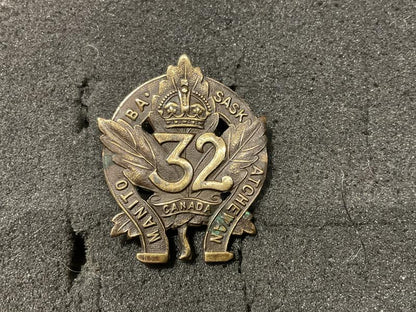 Gradia Militaria -  WW1 C.E.F Inf Btn ‚ÄòManitoba & Saskatchewan‚Äô collar