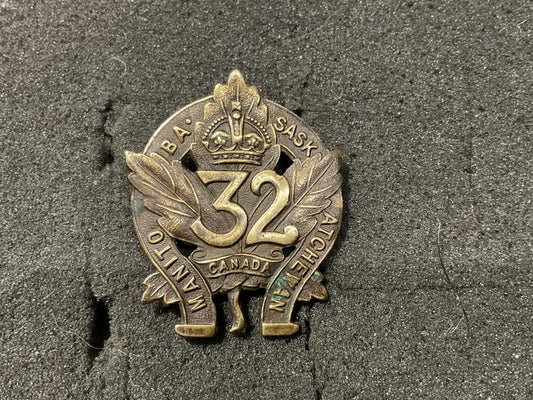 Gradia Militaria -  WW1 C.E.F Inf Btn ‚ÄòManitoba & Saskatchewan‚Äô collar