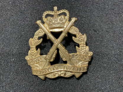 Royal Australian Infantry Corps cap badge early 1960