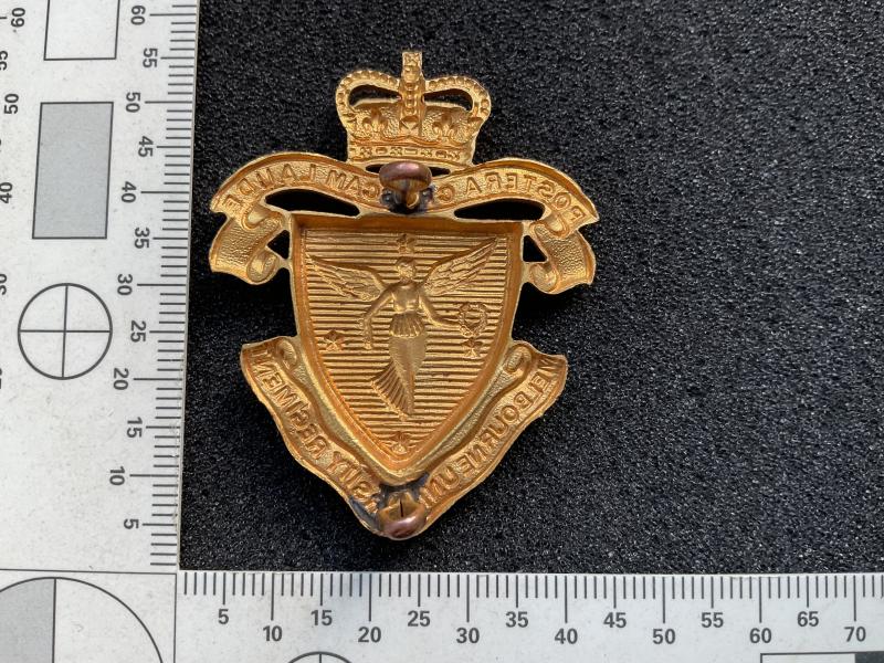 Melbourne University Regiment cap badge 1953-60s