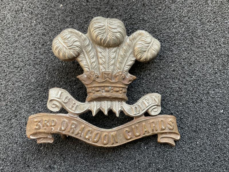Gradia Militaria -  Victorian/Edwardian 3rd Dragoon Guards cap badge