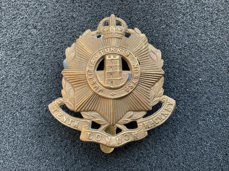 Gradia Militaria -  10th County of London (Hackney) cap badge