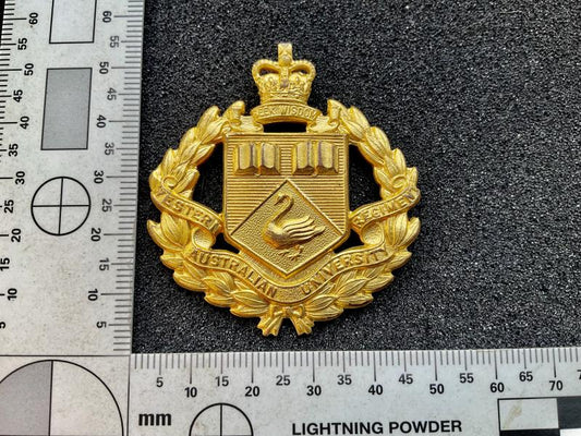 Gradia Militaria -  Western Australia University Regiment 1953-60 hat badge