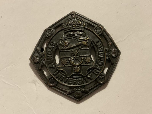 Gradia Militaria -  K/C Sydney University Regiment collar badge