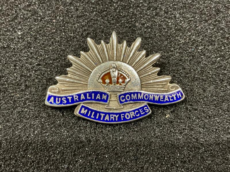 Gradia Militaria -  1940 hallmark dated A.I.F Rising Sun silver sweetheart