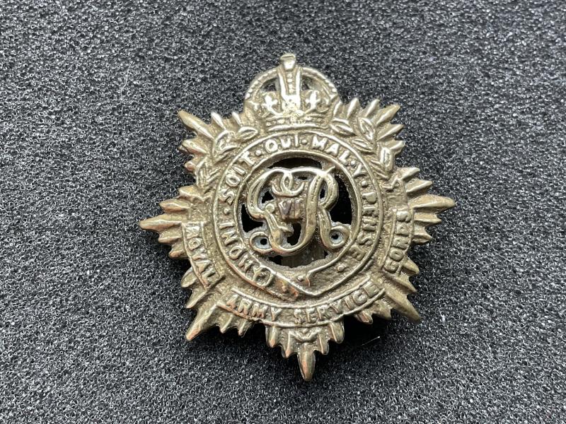WW2 Indian made R.A.S.C other ranks cap badge