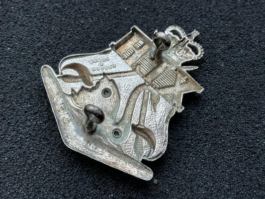 Gradia Militaria -  Australian 10th Light Horse hat badge 1953-60s
