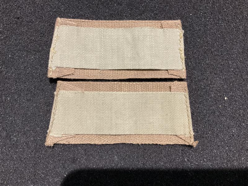 WW1 R.G.A Cloth slip-on shoulder titles