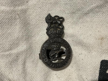 Gradia Militaria -  WW2 Royal Devon Yeomanry Artillery O.S.D cap badge