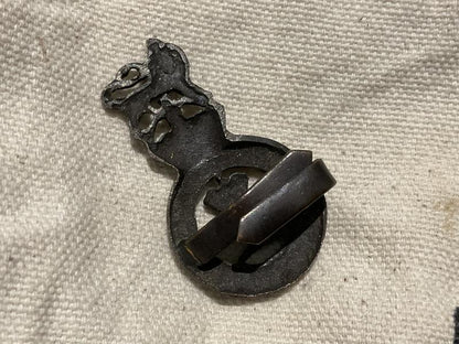 WW2 Royal Devon Yeomanry Artillery O.S.D cap badge