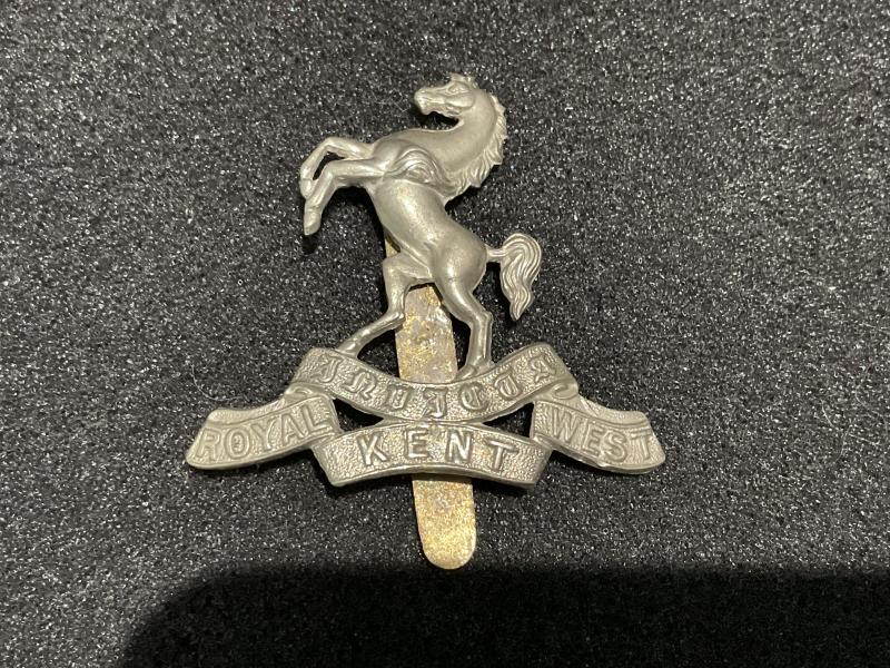 Gradia Militaria -  WW2 Royal West Kents O.Rs cap badge