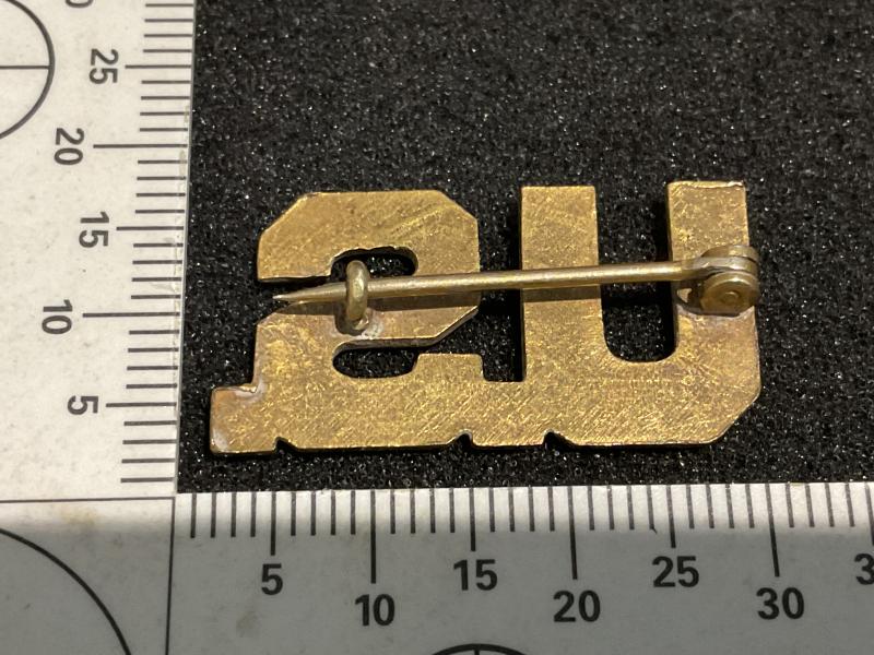 Gradia Militaria -  WW2 US Army/ Airforce officers U.S collar badge