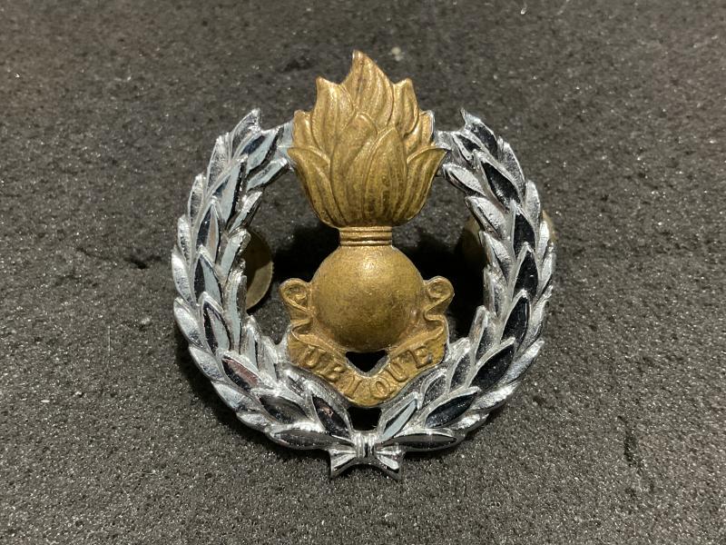 Gradia Militaria -  South African Engineers cap badge