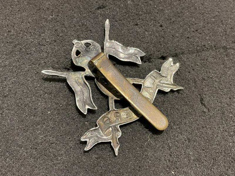 Post 1902 9th Lancers white metal cap badge