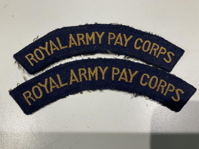 Gradia Militaria -  ROYAL ARMY PAY CORPS cloth shoulder titles