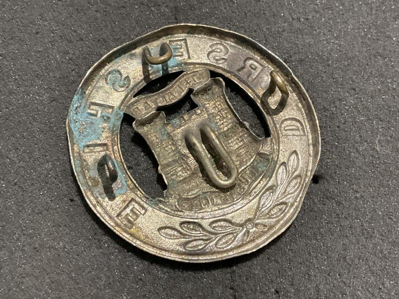 Dorsetshire Regiment helmet plate centre