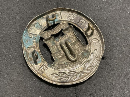 Dorsetshire Regiment helmet plate centre