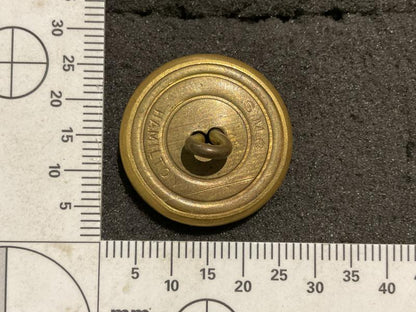 WW2 R.C.A.F Officers gilt button