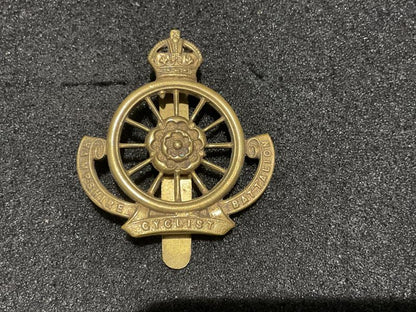 Gradia Militaria -  9th (Cyclist) Battalion, The Hampshire Regiment cap badge
