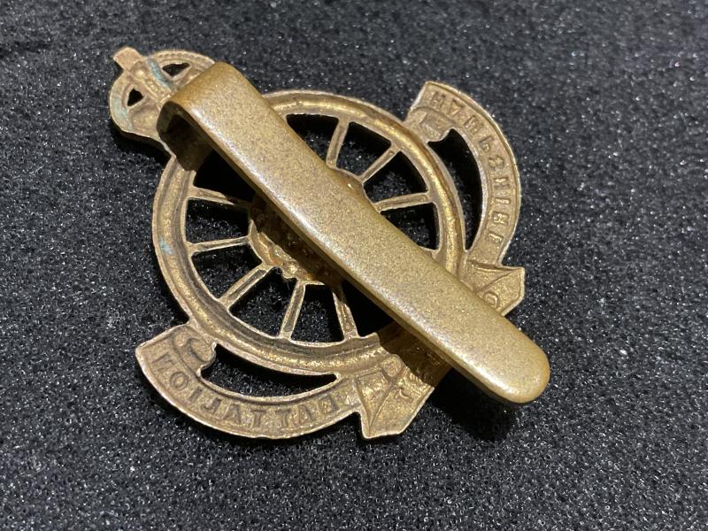 9th (Cyclist) Battalion, The Hampshire Regiment cap badge